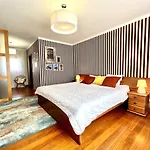 Villa Mar & Surf • Piscina Privada *