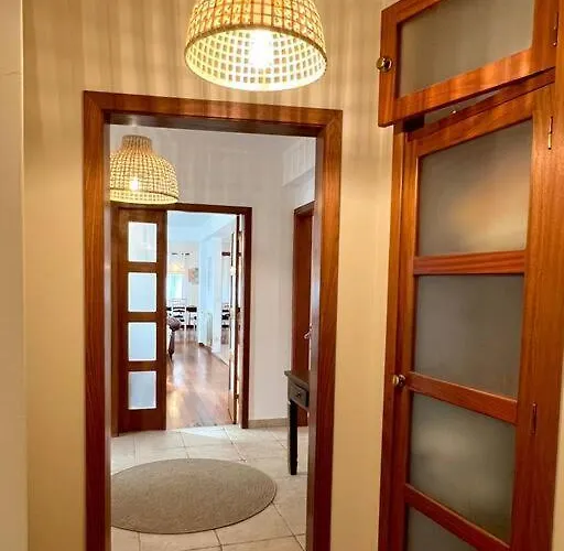 Mar & Surf • Piscina Privada Atouguia Da Baleia